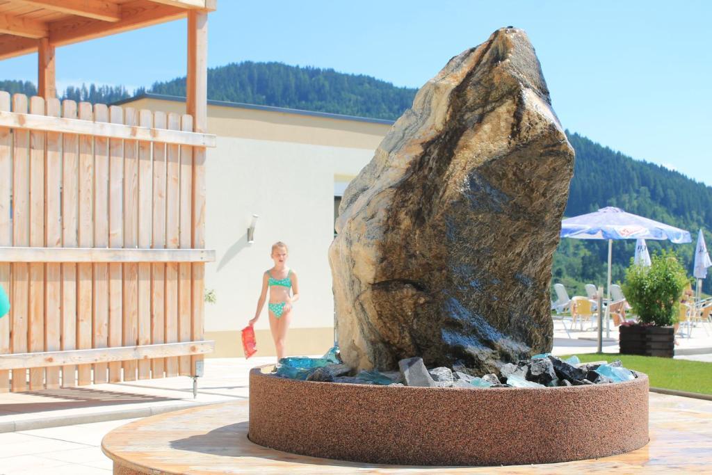 Panoramadorf Saualpe Hotel Eberstein Exterior foto