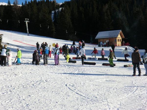 Panoramadorf Saualpe Hotel Eberstein Exterior foto